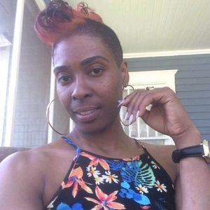 Meet your Posher, Kimberly